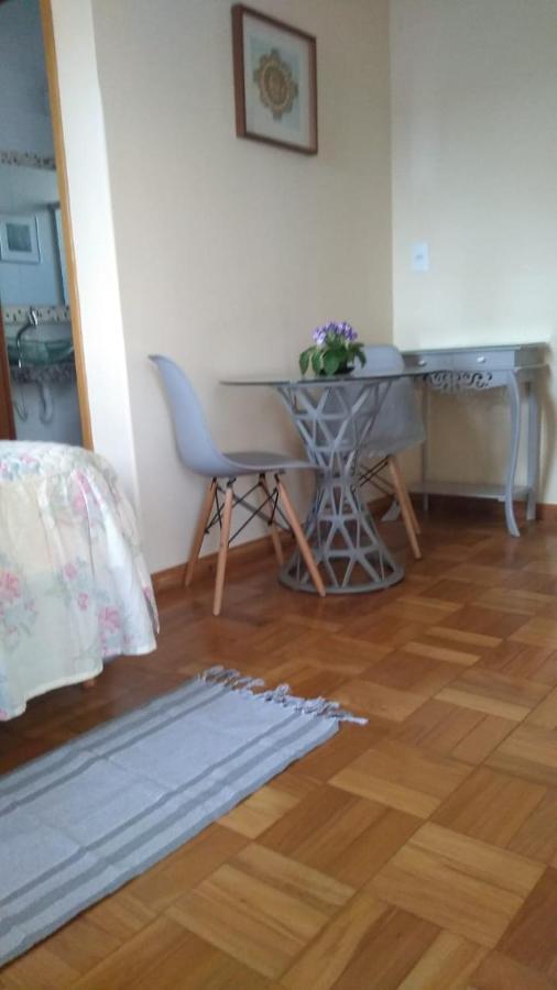 Flat Em Local Tranquilo, Com Garagem Dois Quarteiroes Do Centro Historico, 15 Min De Tiradentes Apartment São João del Rei Екстериор снимка